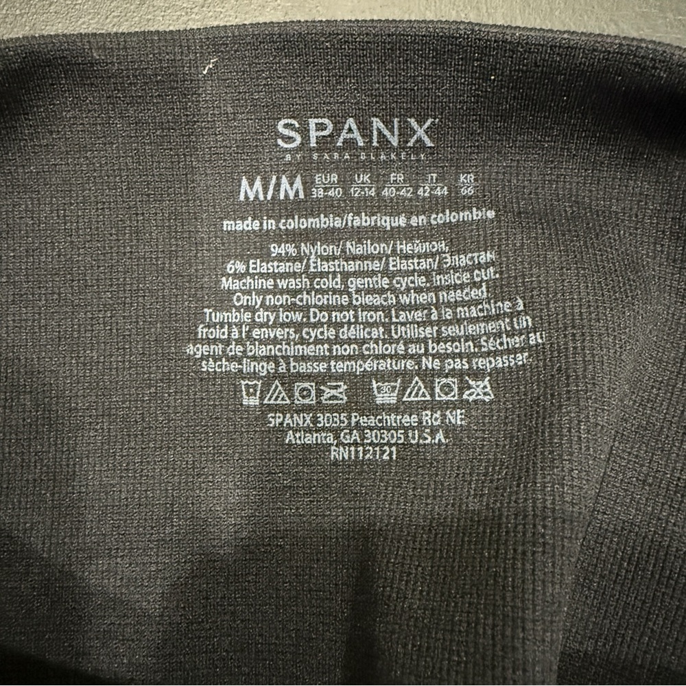 SPANX Black Look at Me Now Seamless Leggings - Picture 8 of 11